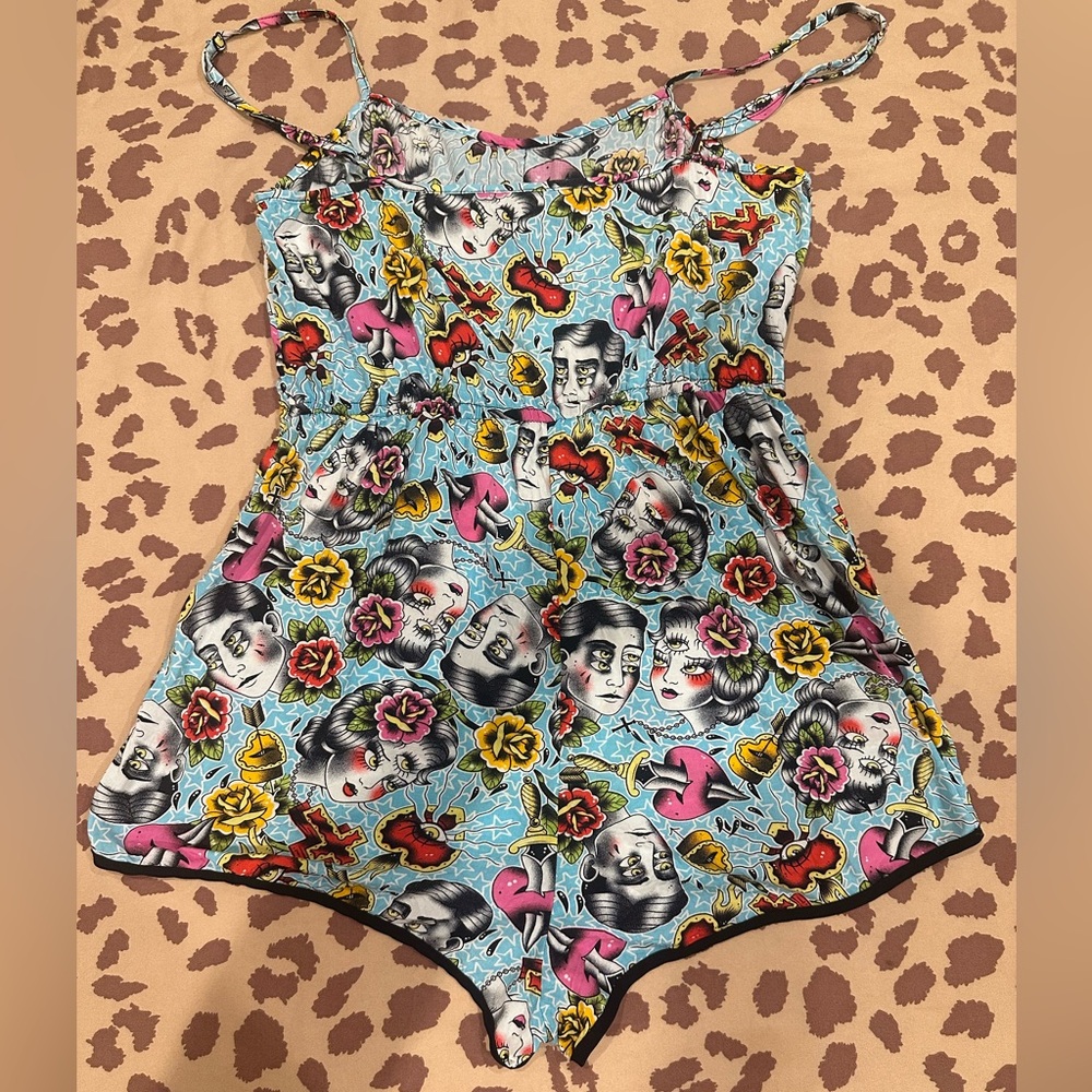 Iron Fist star crossed romper ( size small ) - Picture 11 of 17